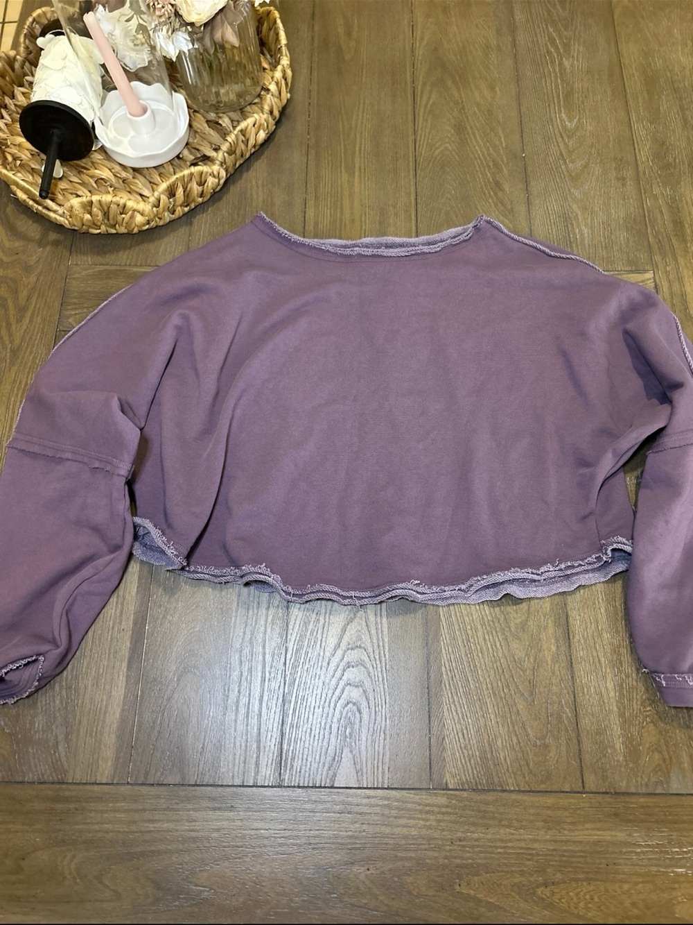 We The Free Lavender Cropped Long-Sleeve Raw-Edge Top